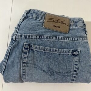 Vintage Silver Jeans Women 28  Denim Jean Capris Mid Rise Blue Y2K